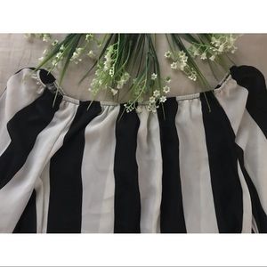 Black and white|Striped|Shear|Off the shoulder